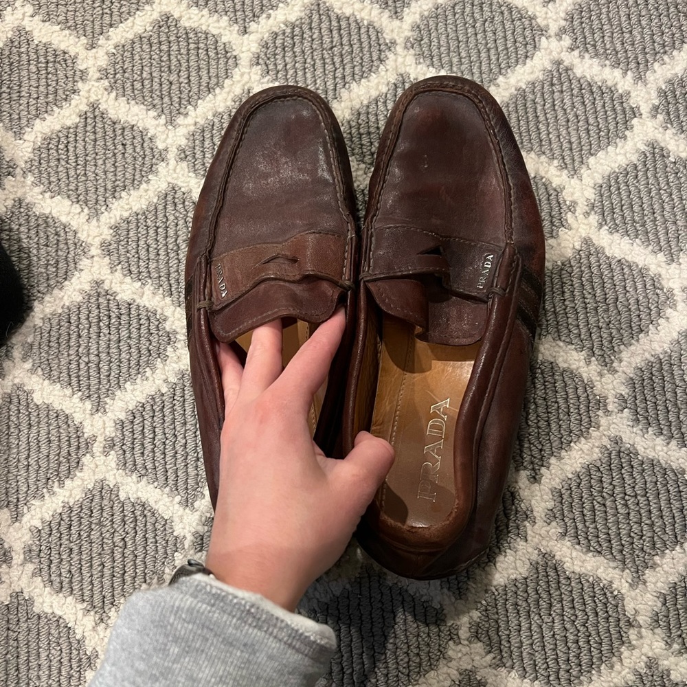 MENS PRADA LOAFERS SIZE 8